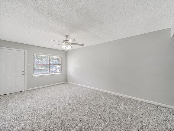 4th image of 3211 Gus Thomasson Rd
