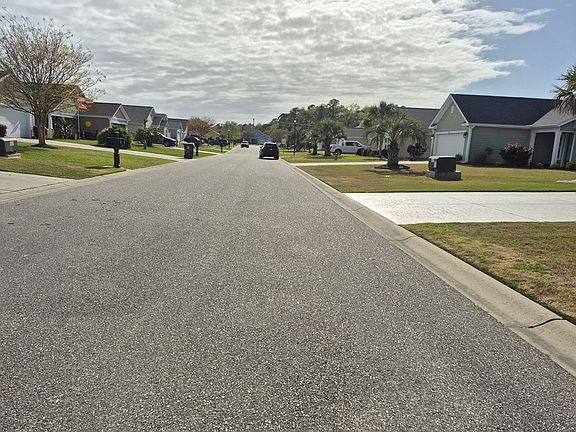 4th image of 805 Sweeney Dr