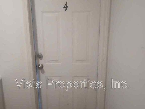 4th image of 301 N 41st St APT 4