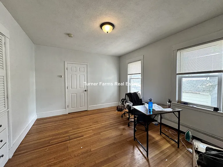 15 Taylor St #B — Photo 8