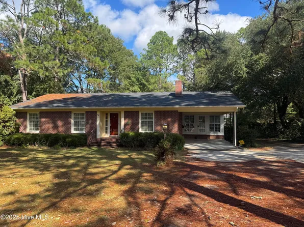 604 Hylan Avenue, Hamlet, NC 28345