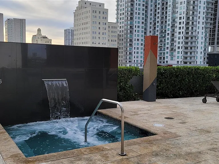 50 Biscayne Blvd #5202 — Photo 46