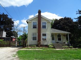 4216 Monroe St, Crystal Lake, IL 60012