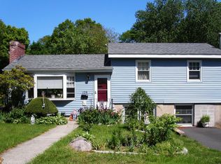106 Wayne Rd, Groton, CT 06340