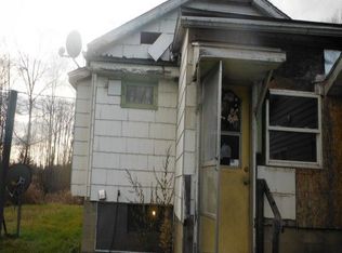 9858 Sharp Rd, Clifford, MI 48727