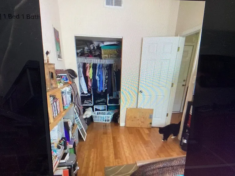 4825 Baltimore Avenue — Photo 9