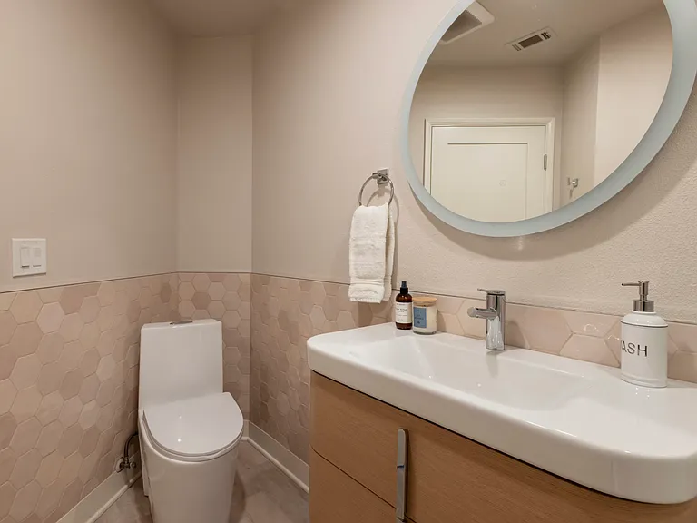 570 Terrace View Pl — Photo 35