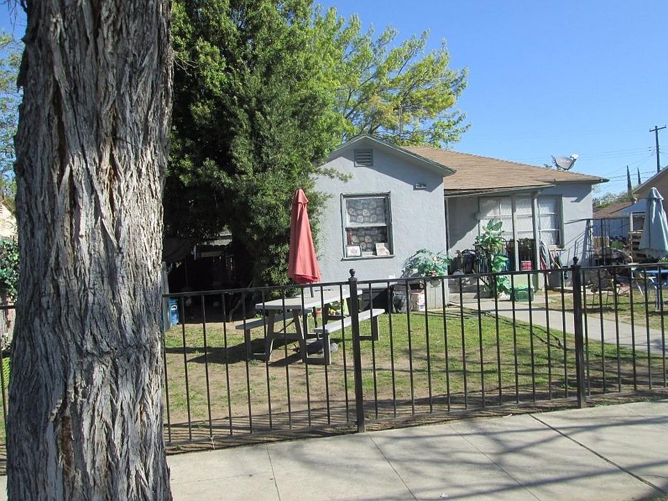 2nd image of 3953 E Heaton Ave
