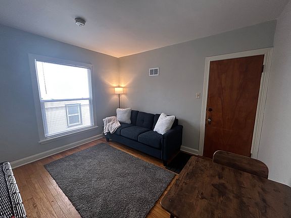 2nd image of 1746 B Ave NE