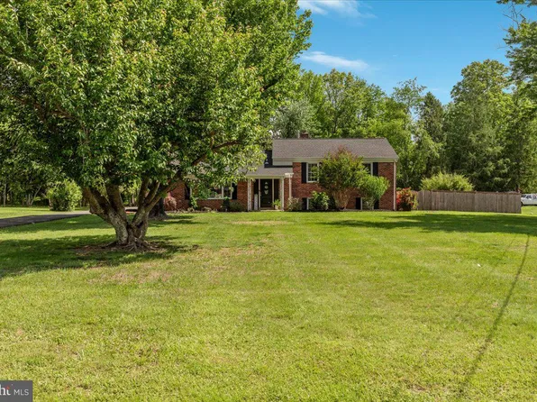 5078 Rock Springs Rd, Warrenton, VA 20187