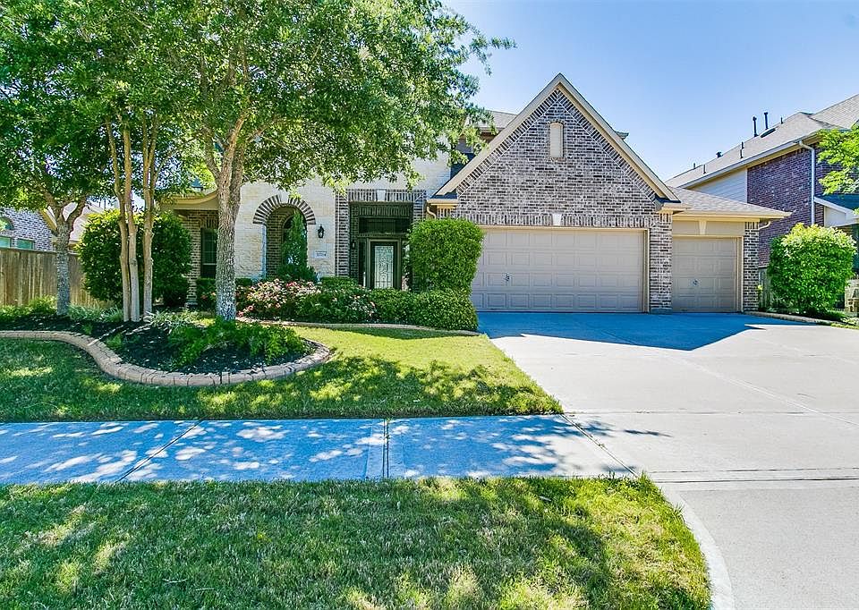 1st image of 10114 Sandhill Pine Ct