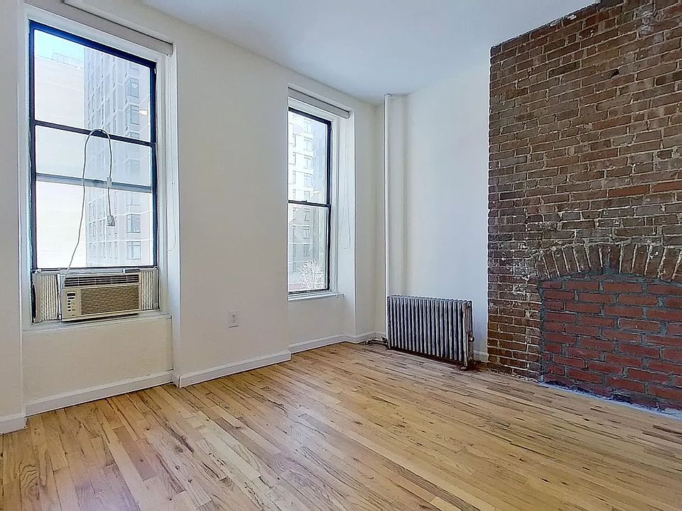 1st image of 1299 1st Ave #2