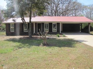 111 Plantation Rd, Winder, GA 30680