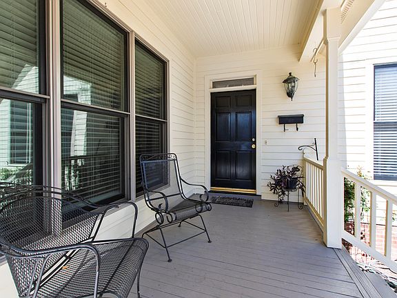 3rd image of 601 Latham Way