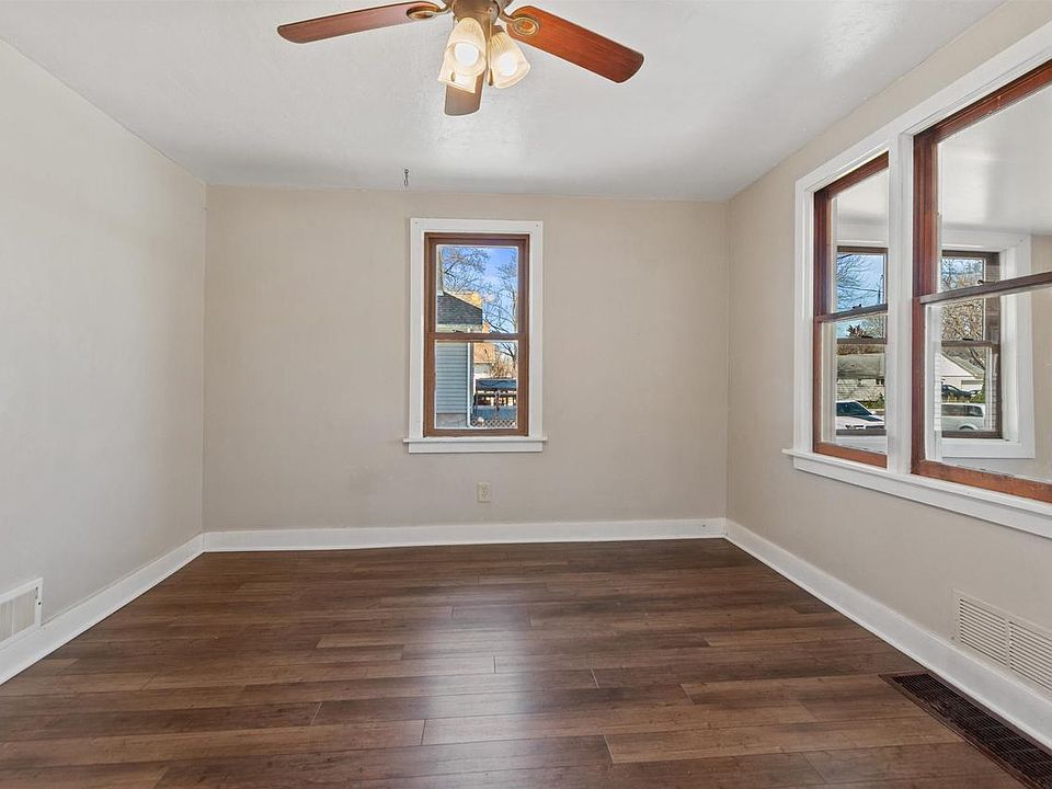 8th image of 1021 MCKINLEY STREET
