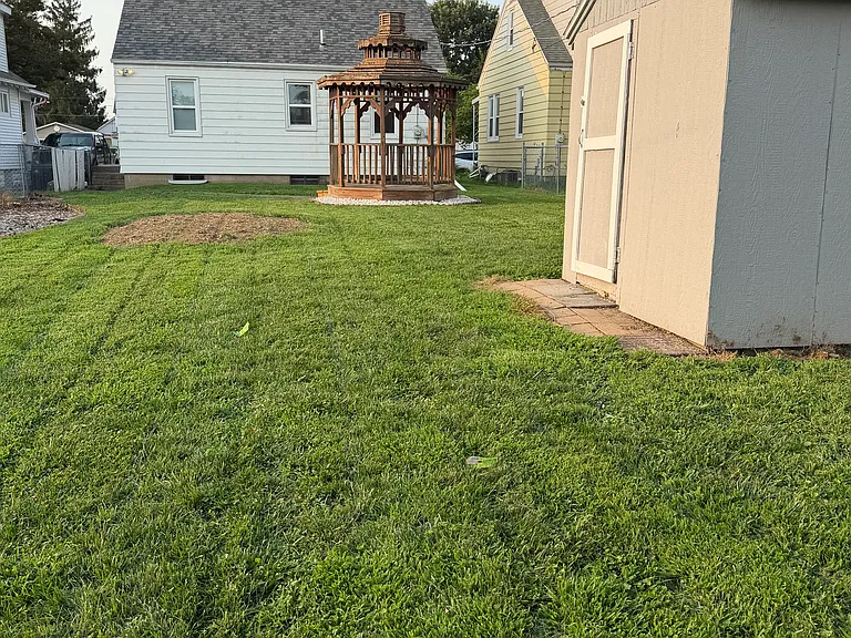 2614 Lind St — Photo 12