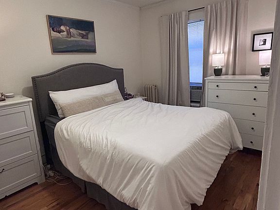 Front bedroom