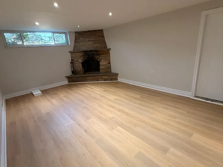 6 Brantley Cres — Photo 15