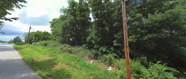 1st image of 17 Fox Dr