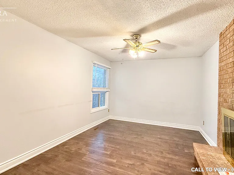 74 Cassander Cres — Photo 5