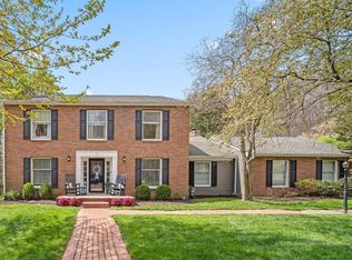 127 Wildwood Dr, Granville, OH