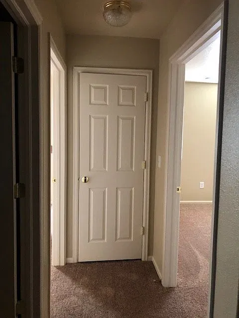 Coming Soon Recently Remodeled 3 Bedroom 2.5 Bathroom! — Photo 4