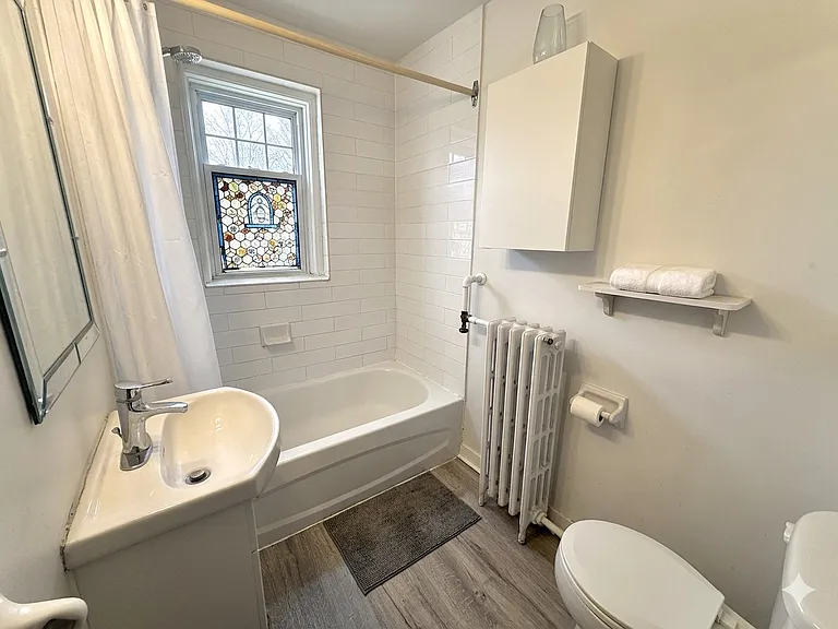 15 Hubbard Blvd #21 — Photo 5