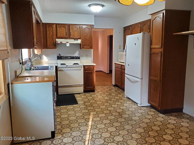 2nd image of 58 Gretel Terrace