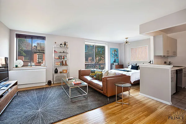 Sold by Town Residential | media 6