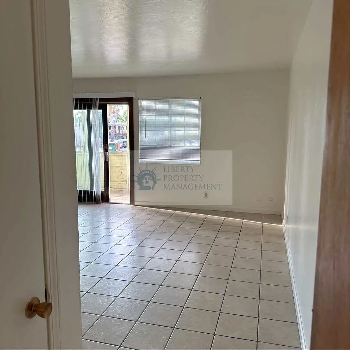 Building Photo - 4477 Cotton Ct #2