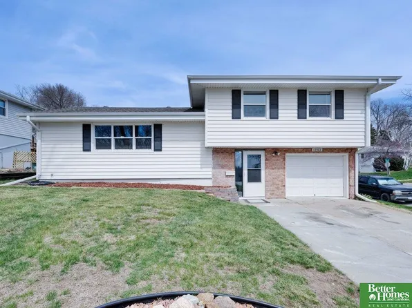 12302 Gail Ave, Omaha, NE 68137