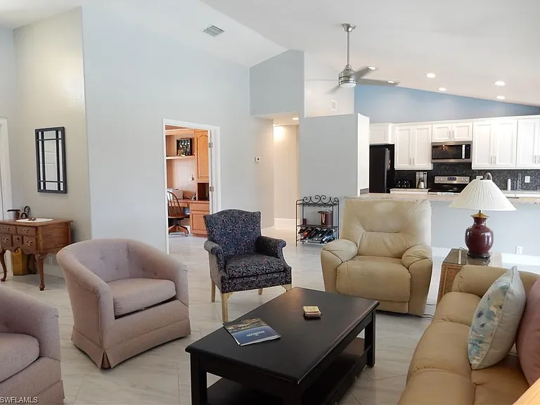 13080 Bridgeford Ave — Photo 5