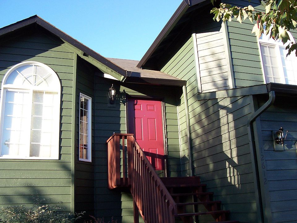 1st image of 12612 NE 46th St