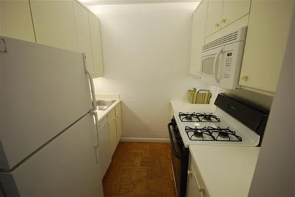 Rented by Luxury Habitat | media 28