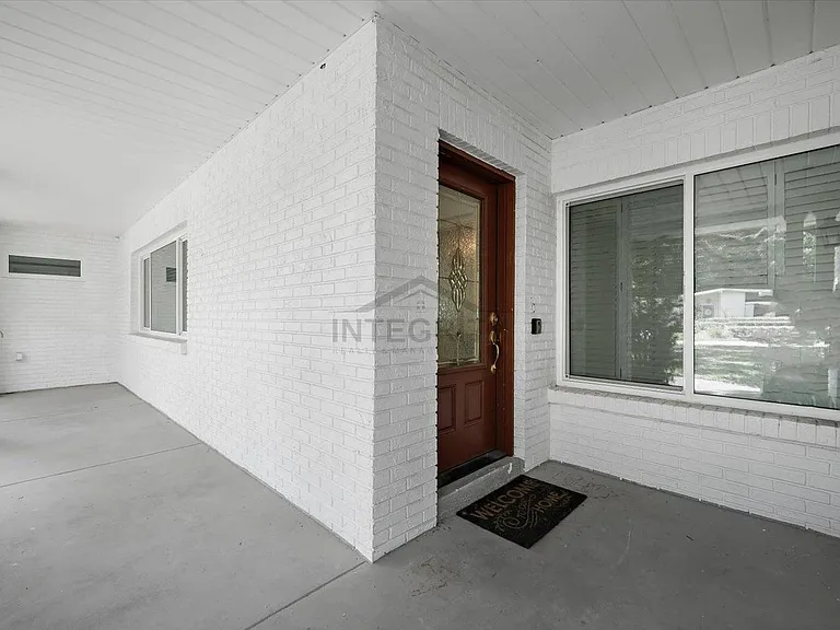 3315 W Beaumont St — Photo 9
