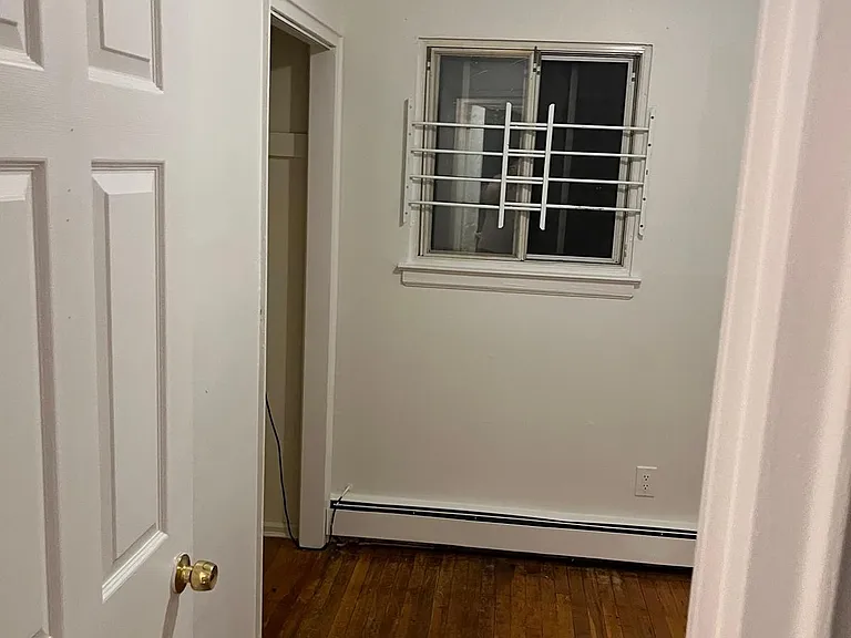 6935 De Costa Ave #2 — Photo 8