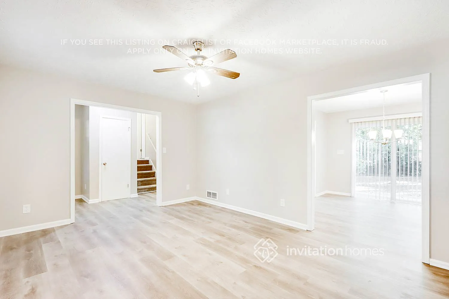 5779 Simone Dr Stone Mountain, GA 30087 — Photo 2