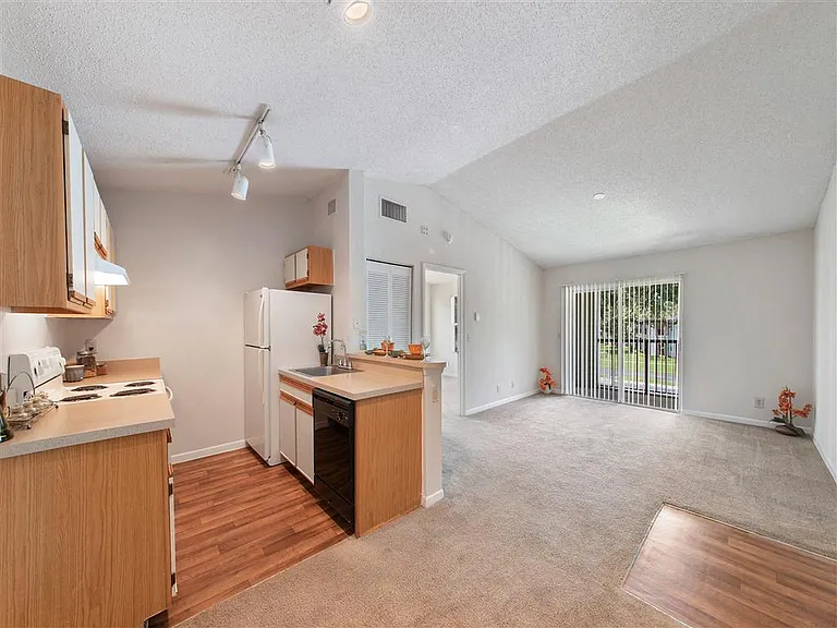 888 Cotton Bay Dr W — Photo 20