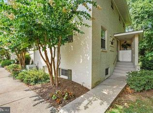 5349 Pooks Hill Rd, Bethesda, MD 20814