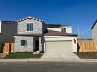 4450 Buckingham Ave, Clovis, CA 93619