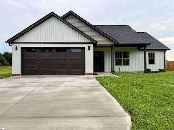 519 Bill Lattimore Rd, Chesnee, SC 29323