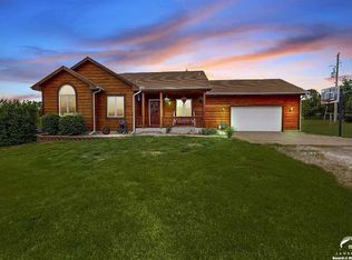 6008 NE Olympia St, Topeka, KS 66617