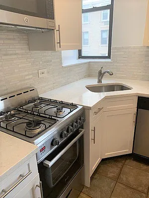 Rented by Rachel Realty | media 30