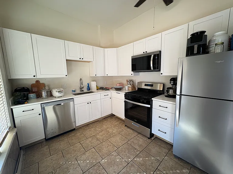 96 S Center St #98 — Photo 6