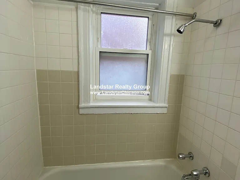 1370 W Estes Ave #3S — Photo 17