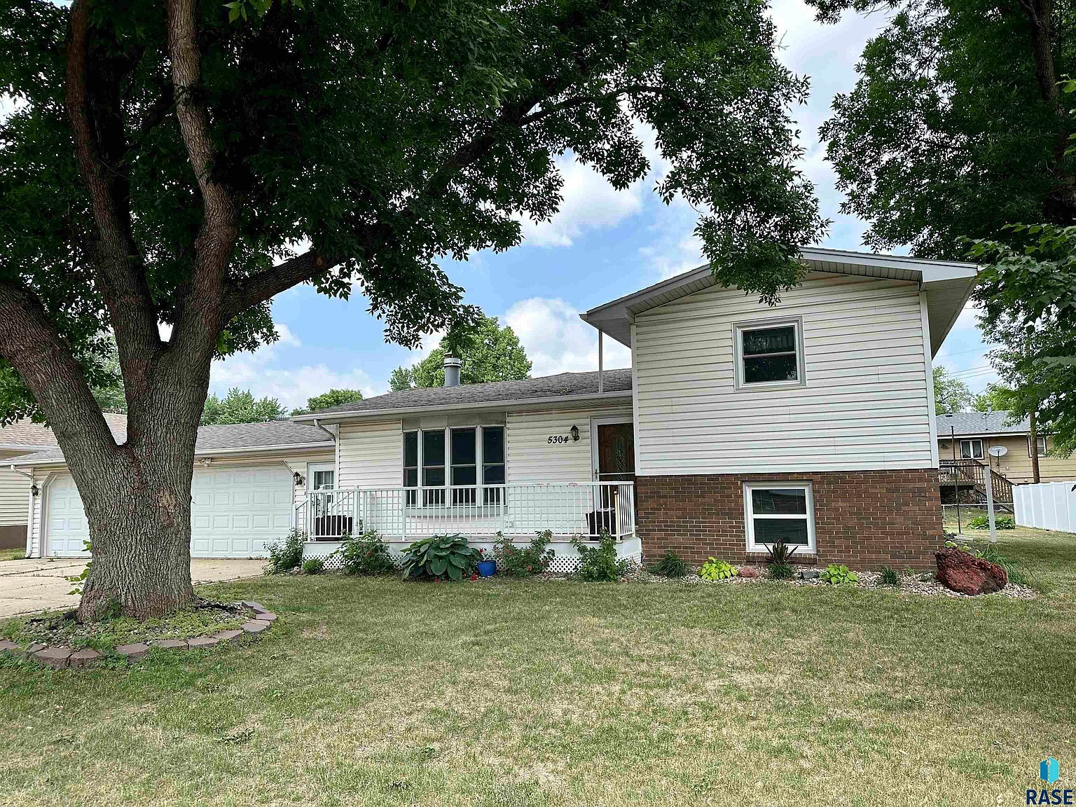 5304 W Pritchard Dr, Sioux Falls, SD 57106 MLS 22303522 Zillow