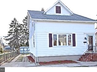 35 Brook Ln, Hamilton, NJ 08619