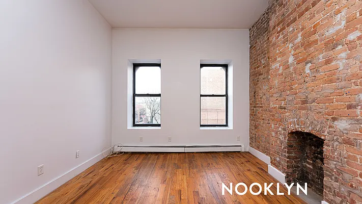 Rented by Nooklyn NYC LLC | media 44