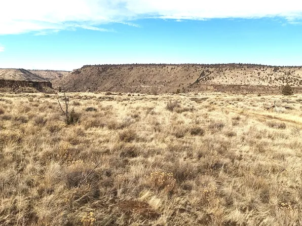 6 SW Lakeview Dr #600, Culver, OR 97734