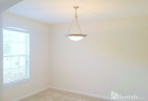 3rd image of 2901 Centerwood Dr N